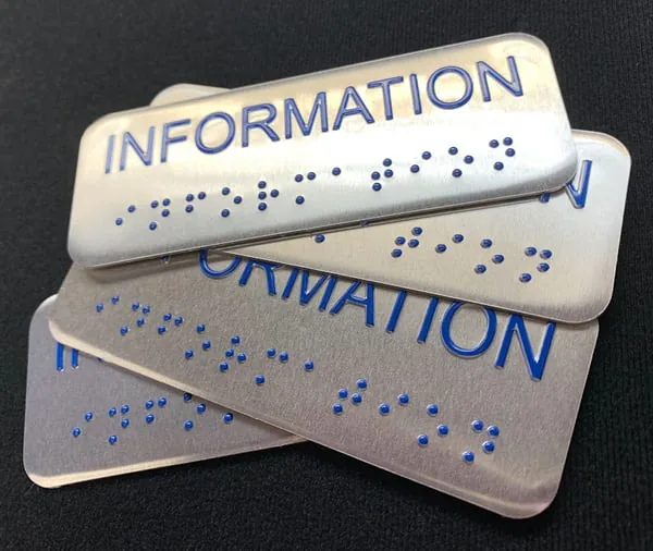 Braille kabartma etiket — görme engelliler için erişilebilir etiket